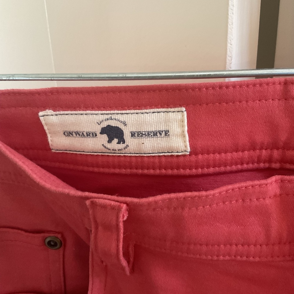 Men’s Onward Reserve Red Pants. Like new.